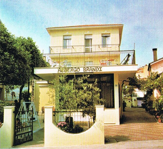 Albergo Villa-Brandi --- Pensione Completa --- Bellaria-Igea Marina Esterno foto
